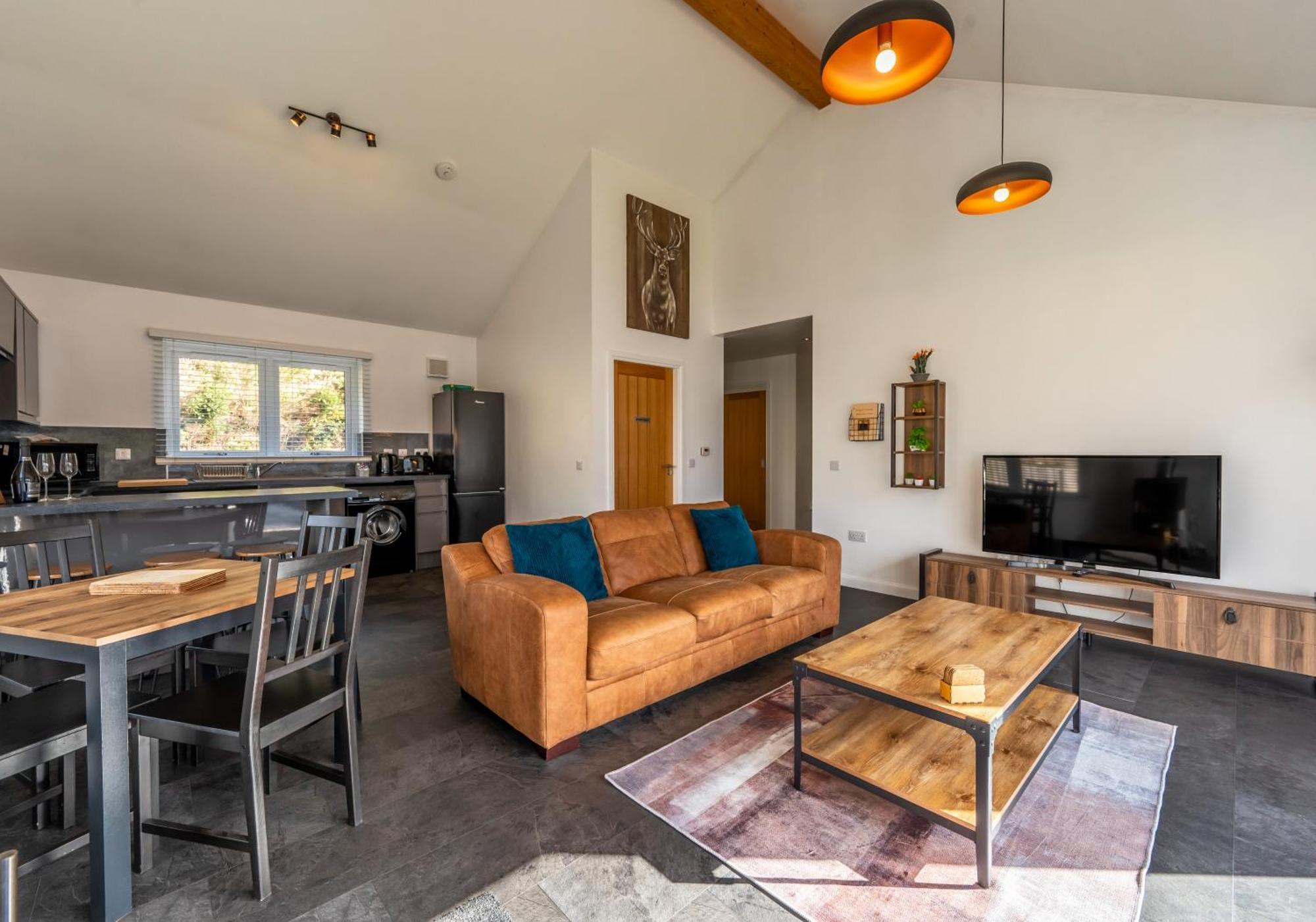 Shoreland Lodges - Cherry Lodge Fort Augustus Exterior foto