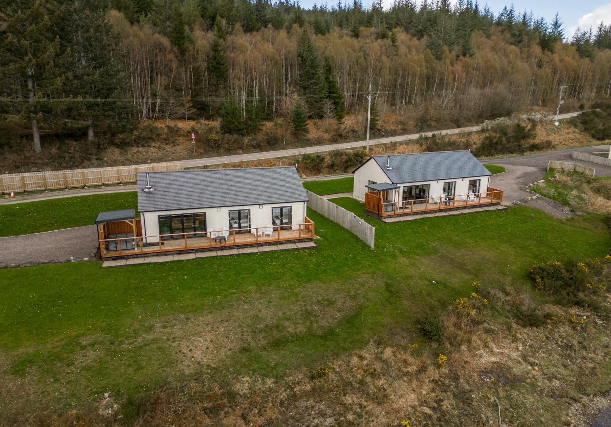 Shoreland Lodges - Cherry Lodge Fort Augustus Exterior foto